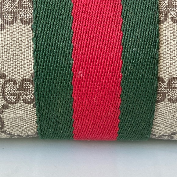Authentic Gucci Vintage Clutch - Picture 8 of 14